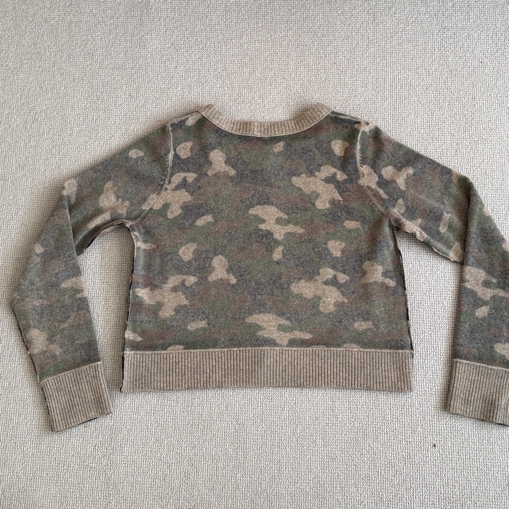 Free People Nocturnal Cardi Cardigan Wool Cashmere Camo Sweater - Picture 4 of 9